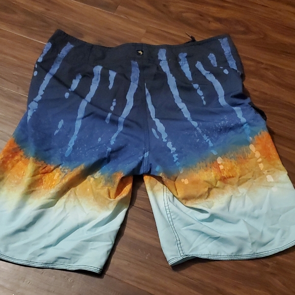 Salt Life Blue and Orange Men's Board Shorts - Picture 5 of 6
